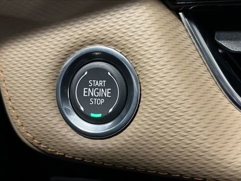 New 2026 Chevrolet Equinox ACTIV w/ Convenience Package III image 23