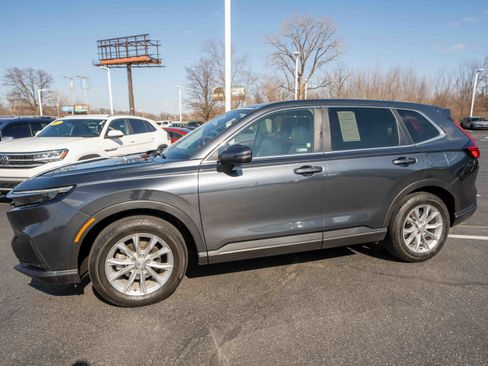 Used 2023 Honda CR-V EX-L image 3