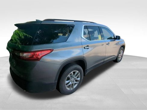 Used 2019 Chevrolet Traverse LT FWD image 5