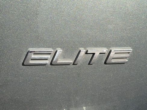 Used 2018 Honda Odyssey Elite image 12