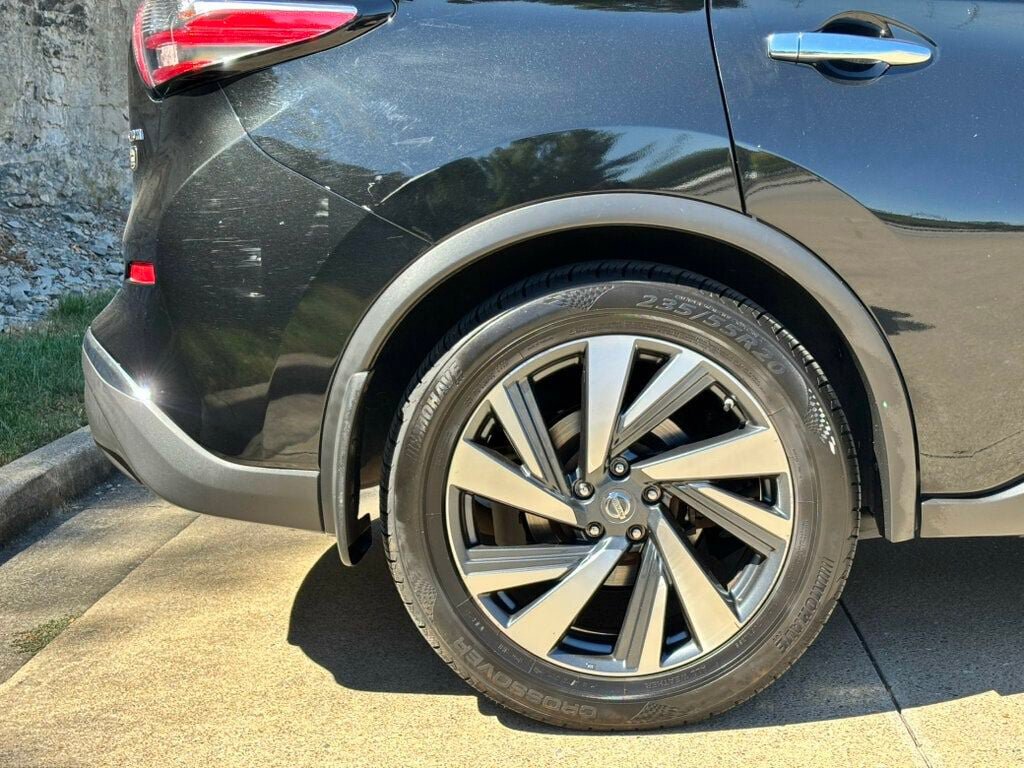 Used 2017 Nissan Murano Platinum w/ Platinum Technology Package FWD image 40