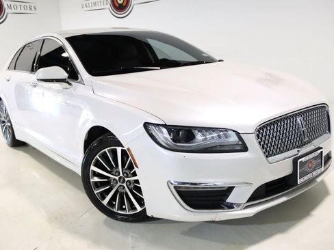 Used 2017 Lincoln MKZ Select w/ Climate Package image 8