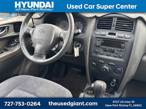 Used 2004 Hyundai Santa Fe GLS image 6