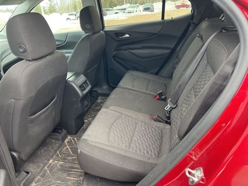 Used 2020 Chevrolet Equinox LT w/ Driver Convenience Package image 6