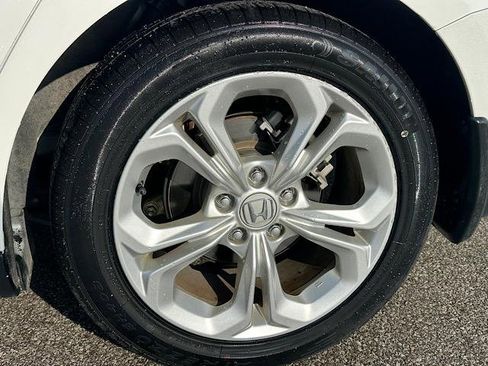 Used 2023 Honda Accord LX image 32