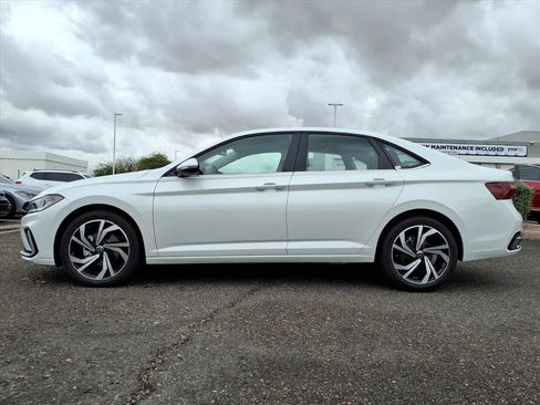 New 2026 Volkswagen Jetta SEL image 4