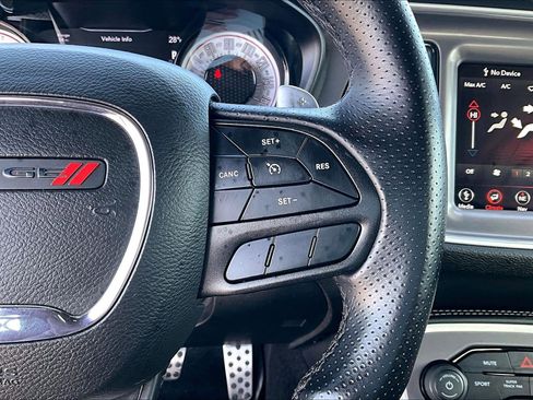 Used 2022 Dodge Challenger R/T w/ Shaker Package image 12