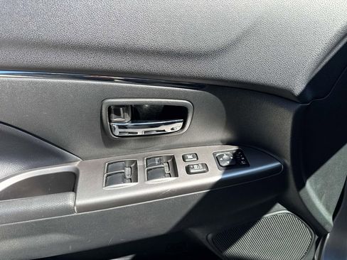 Used 2024 Mitsubishi Outlander Sport SE image 20