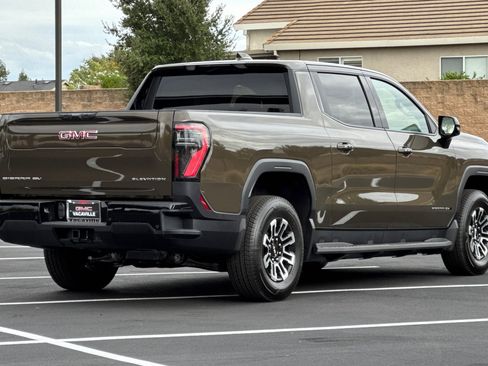 New 2026 GMC Sierra EV Elevation image 5
