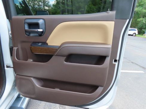 Used 2018 GMC Sierra 1500 Denali AWD/4WD image 22