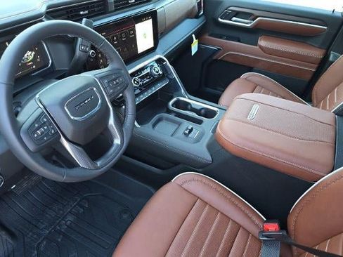 New 2026 GMC Sierra 2500 Denali Ultimate w/ Max Trailering Package image 9