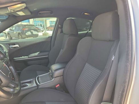 Used 2023 Dodge Charger GT image 7