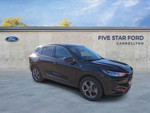 Certified 2024 Ford Escape ST-Line image 2