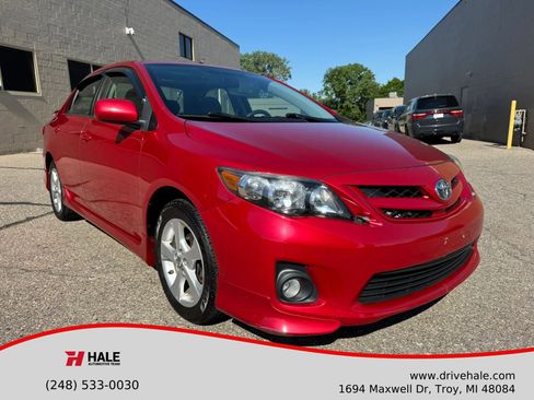 Used 2012 Toyota Corolla S FWD image 1