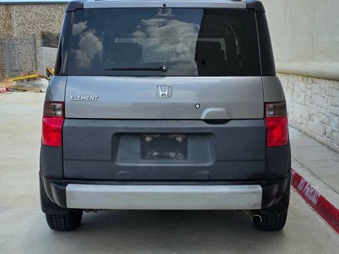 Used 2005 Honda Element EX image 4