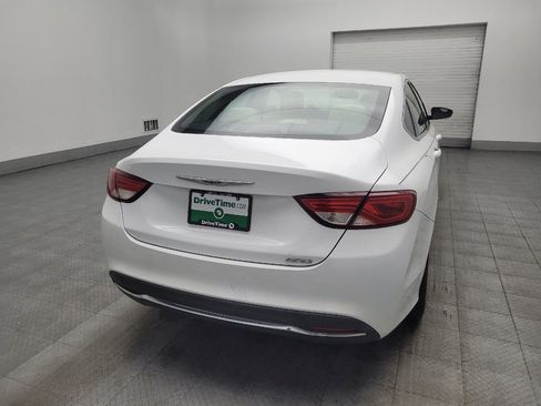 Used 2016 Chrysler 200 Limited image 7
