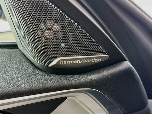 Certified 2022 BMW M4 Competition w/ Executive Package image 19