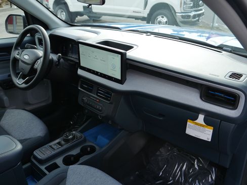 New 2026 Ford Maverick XLT AWD/4WD image 24