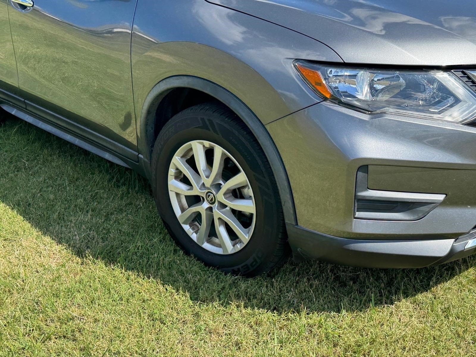 Used 2019 Nissan Rogue SV AWD/4WD image 10