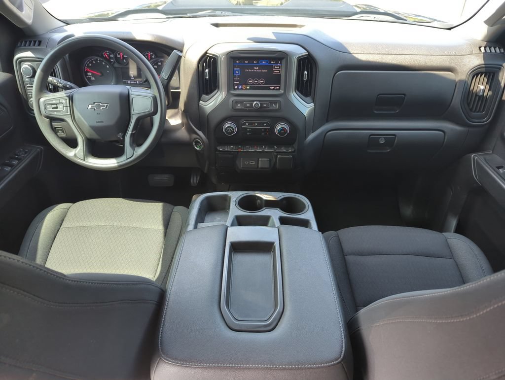 Used 2023 Chevrolet Silverado 1500 Custom Trail Boss w/ LPO, Dark Essentials Package AWD/4WD image 15