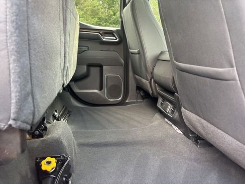 Used 2022 Chevrolet Silverado 1500 LT image 18