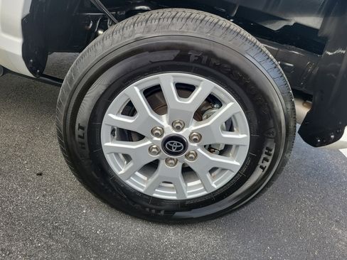 Used 2024 Toyota Tacoma SR5 image 7