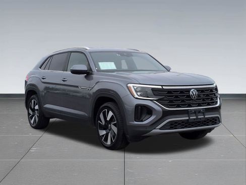 Used 2025 Volkswagen Atlas Cross Sport SE AWD/4WD image 8