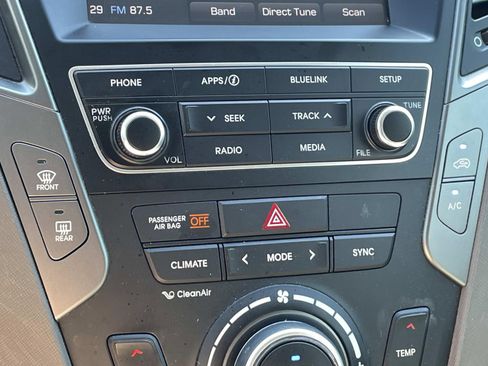 Used 2017 Hyundai Santa Fe Sport FWD image 29