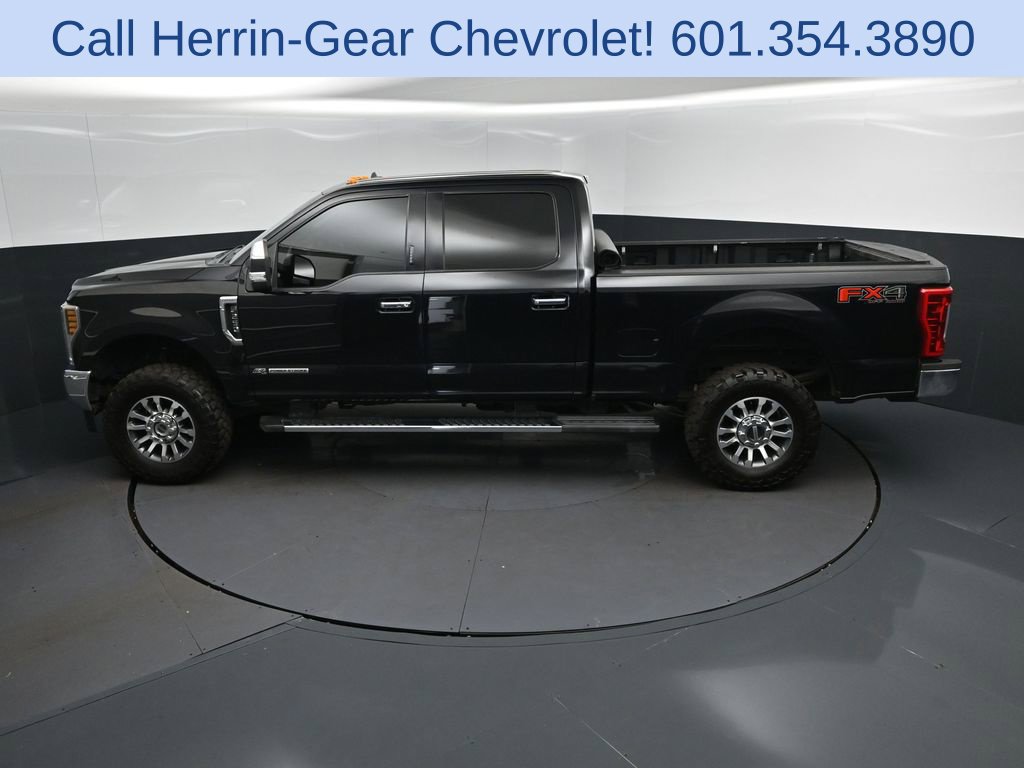 Used 2019 Ford F250 4x4 Crew Cab Super Duty image 32