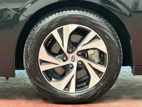 Used 2025 Subaru Legacy Premium AWD/4WD image 36