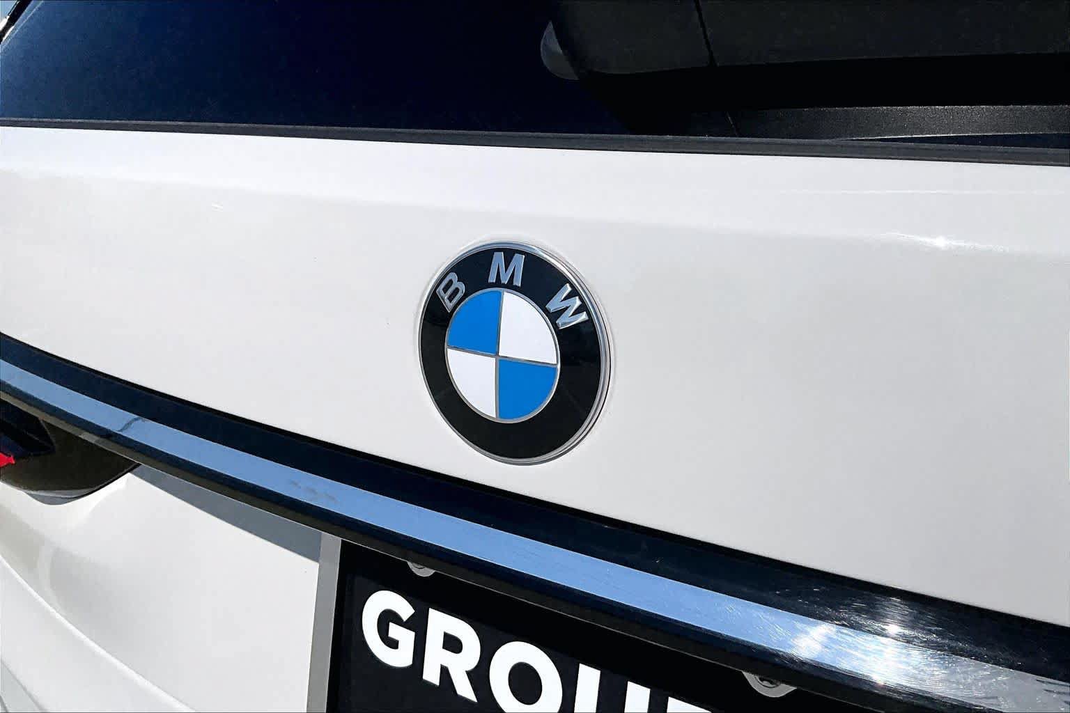 Used 2026 BMW X7 xDrive40i AWD/4WD image 29