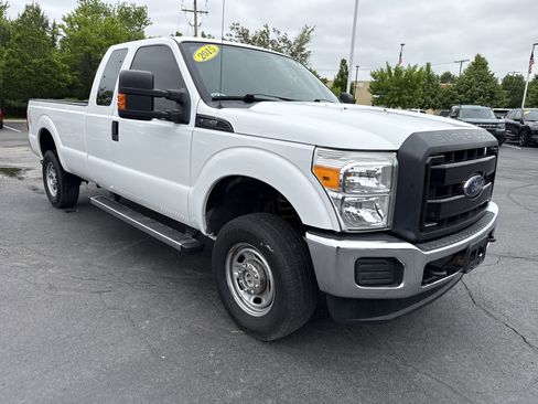 Used 2015 Ford F250 XL w/ Power Equipment Group AWD/4WD image 11