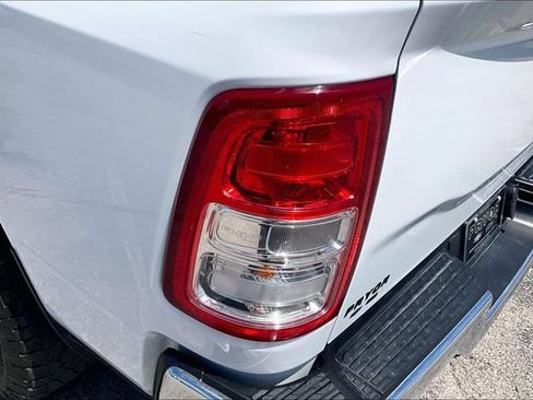Used 2024 RAM 2500 Tradesman w/ Chrome Appearance Group AWD/4WD image 24