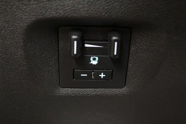 Used 2014 GMC Sierra 3500 SLE w/ SLE Preferred Package AWD/4WD image 21