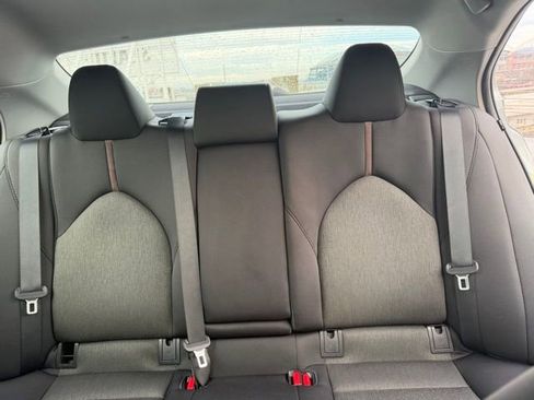 Used 2020 Toyota Camry LE w/ Sunroof Package image 12