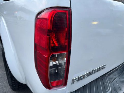 Used 2012 Nissan Frontier S w/ S Preferred Pkg image 12