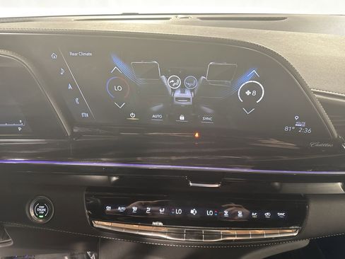 Used 2024 Cadillac Escalade Sport image 27