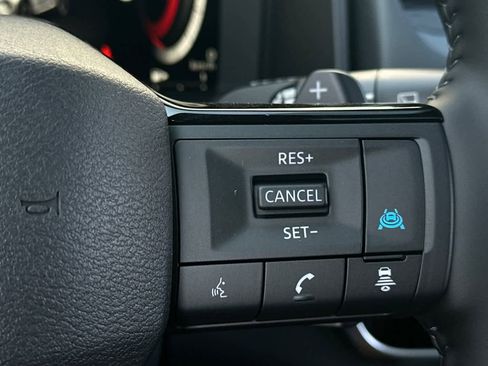 New 2026 Nissan Rogue Platinum image 29