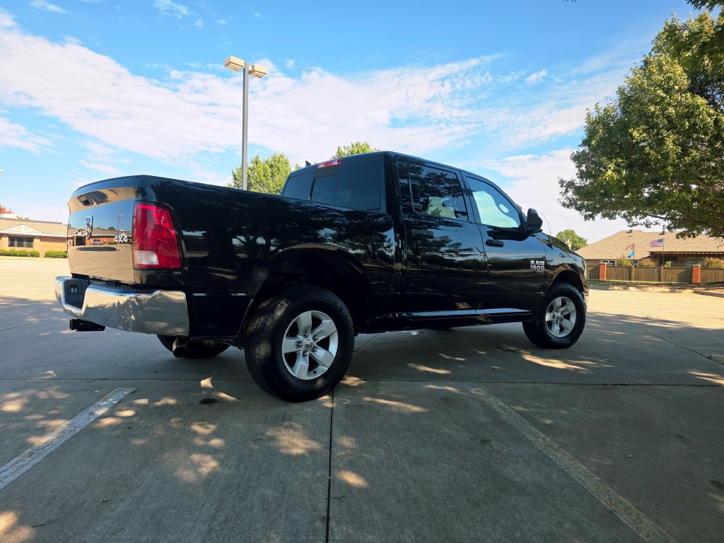 Used 2023 RAM 1500 Classic SLT w/ Trailer & Traction Group AWD/4WD image 14