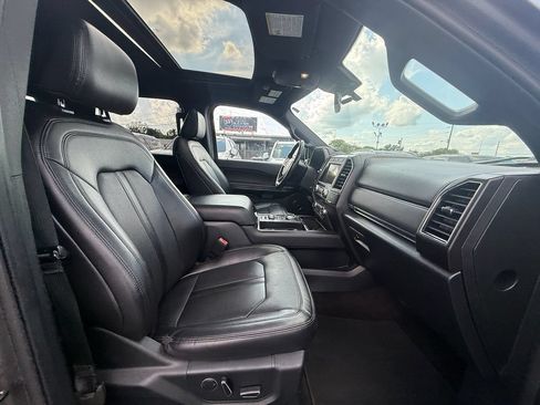 Used 2021 Ford Expedition Max Limited AWD/4WD image 25