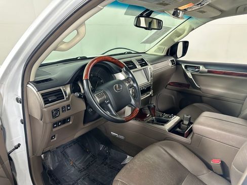 Used 2010 Lexus GX 460 Premium AWD/4WD image 16