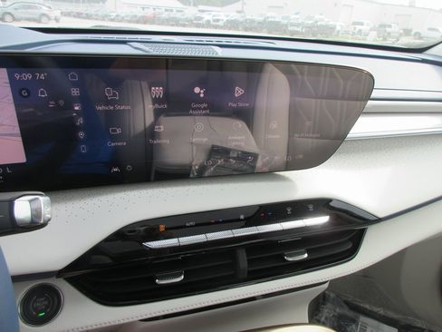 New 2026 Buick Enclave Avenir image 19