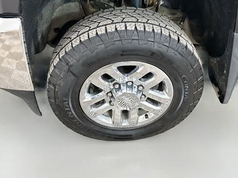Used 2019 Chevrolet Silverado 2500 LTZ w/ Duramax Plus Package AWD/4WD image 31