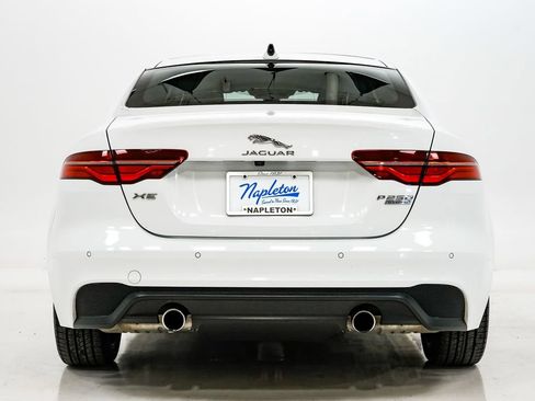 Used 2020 Jaguar XE S image 33