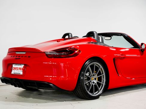 Used 2016 Porsche Boxster Spyder image 34