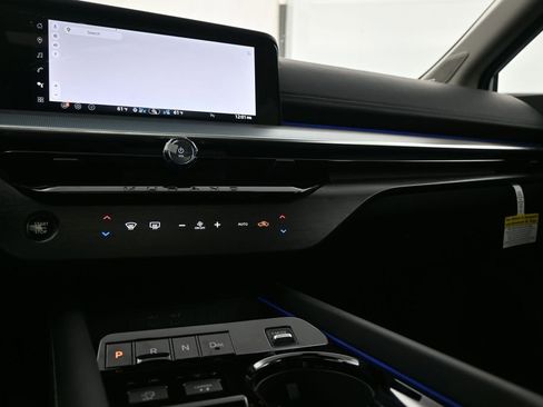 New 2026 Nissan Murano Platinum w/ Cargo Package AWD/4WD image 14