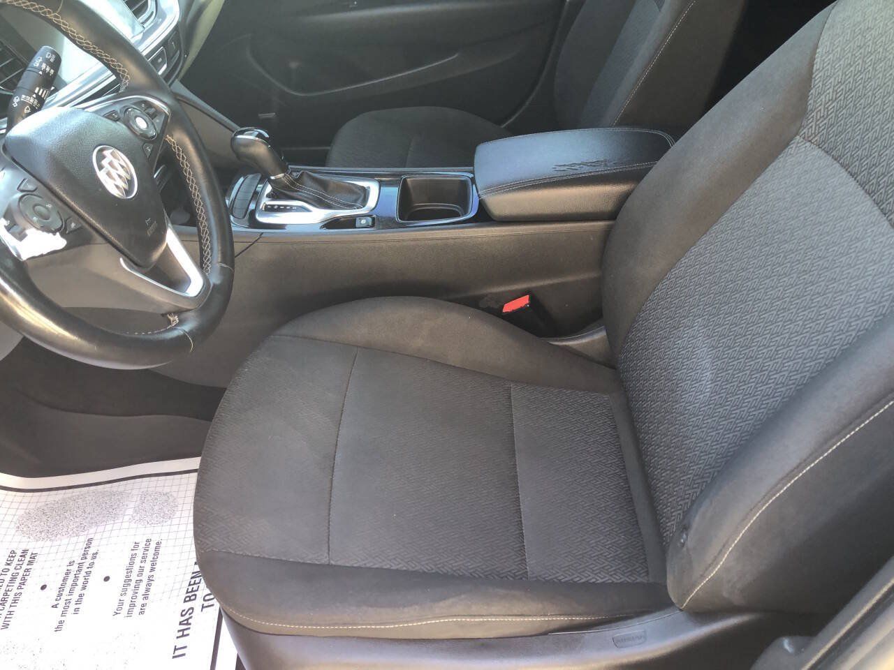 Used 2018 Buick Regal Preferred w/ Sights and Sounds Package AWD/4WD image 10