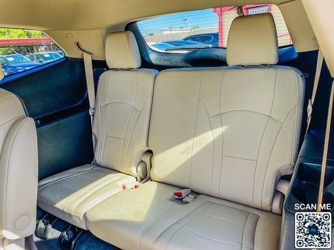 Used 2020 Buick Enclave Premium w/ Surround and Sites Package FWD image 29