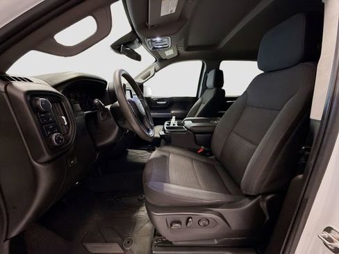 Certified 2024 Chevrolet Silverado 1500 Custom image 18