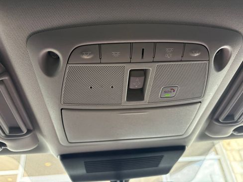 Used 2022 Nissan Armada Platinum w/ Captain's Chairs Package RWD image 25
